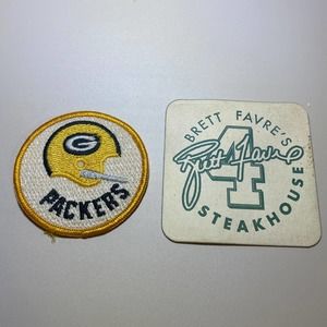 Vintage old school Green Bay Packers patch and Brett Favre Coaster
